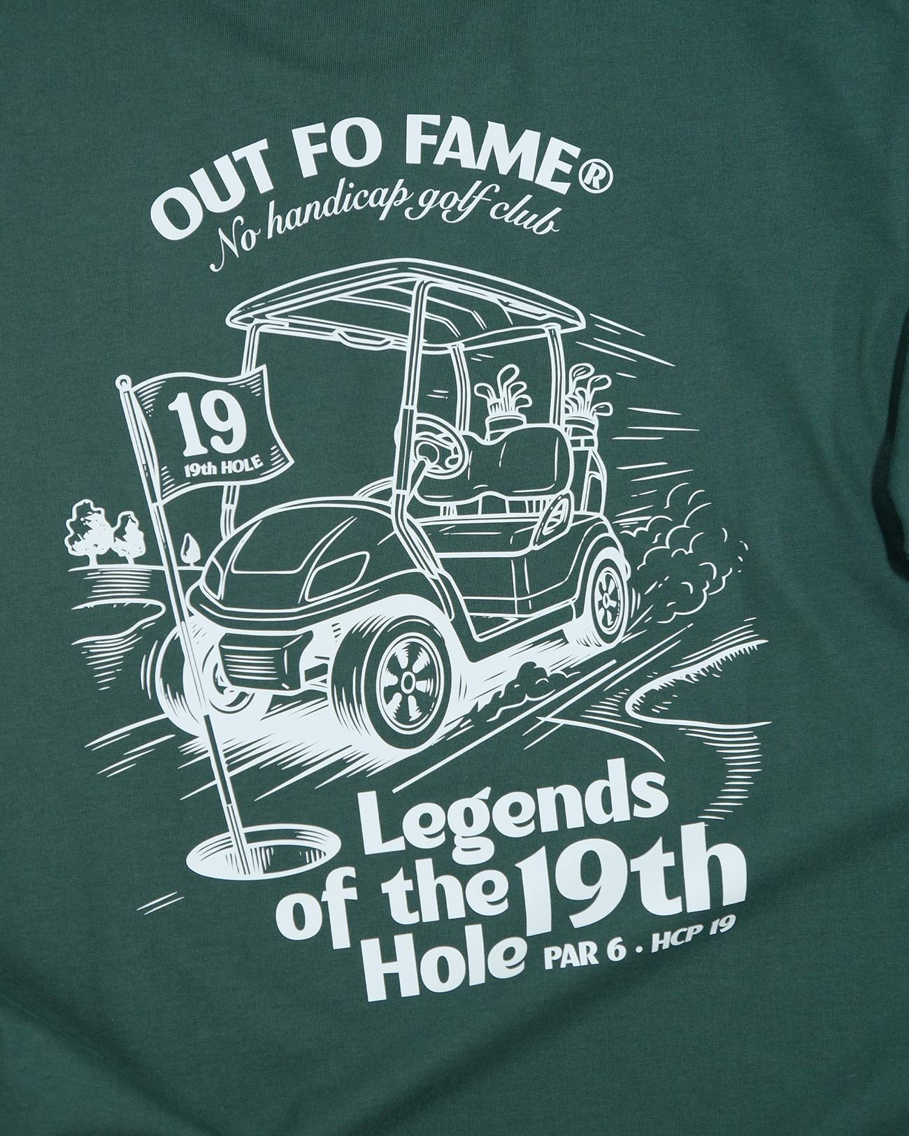 Детальный вид принта на зелёной футболке Legends 19 Hole Green Out Fo Fame