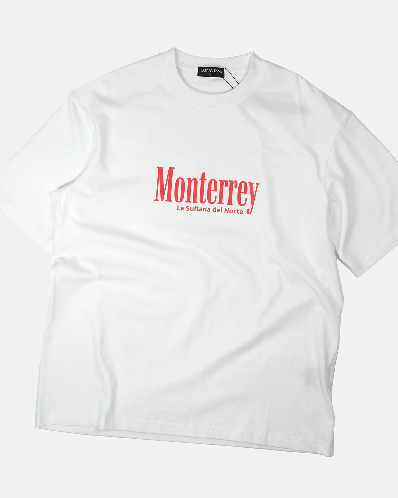Белая плотная футболка OUT FO FAME Monterrey