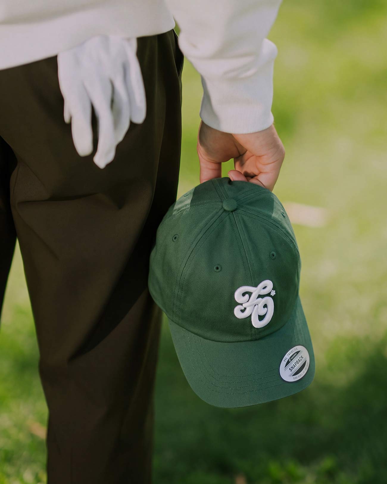 Зелёная хлопковая бейсболка унисекс с вышивкой Golf Club