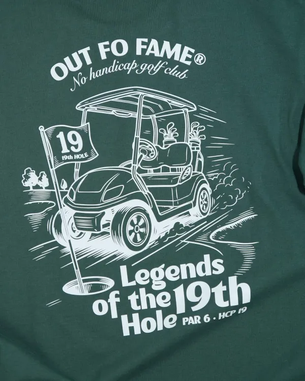 Детальный вид принта на зелёной футболке Legends 19 Hole Green Out Fo Fame