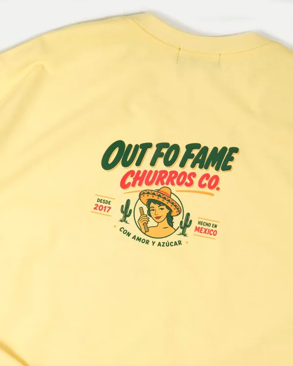 Футболка желтая  винтажная с принтом Churros OUT FO FAME