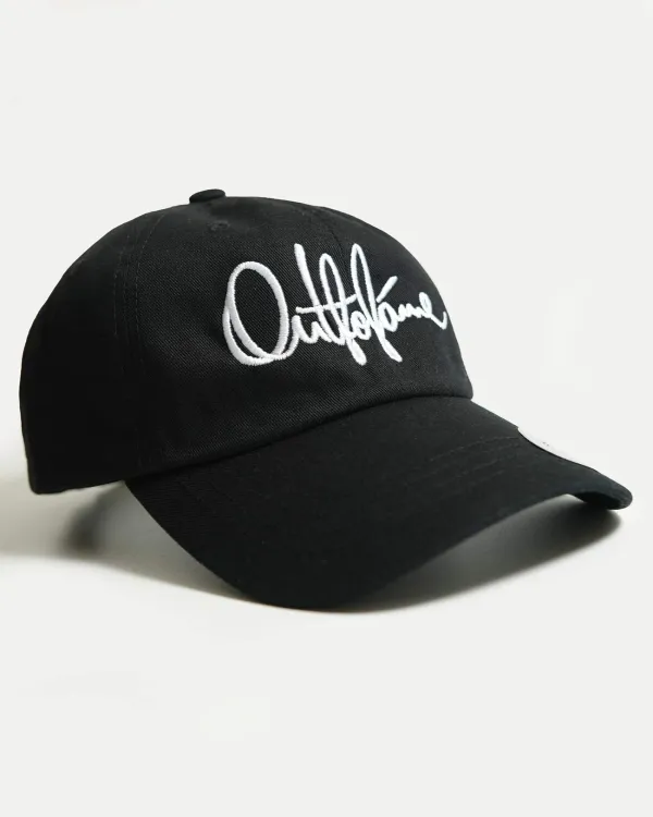 Классическая модель бейсболки OUT FO FAME